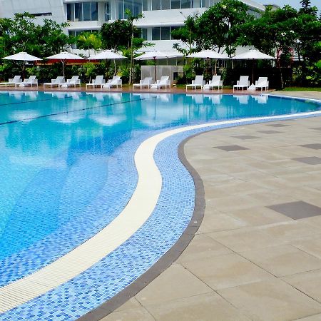 Nunia Inn Bandara Jakarta Tangerang Zewnętrze zdjęcie