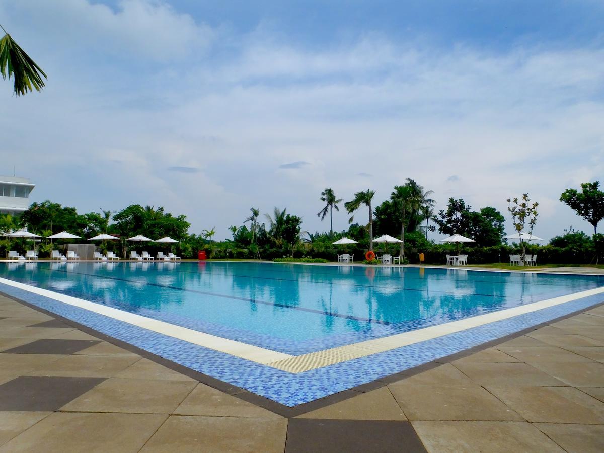 Nunia Inn Bandara Jakarta Tangerang Zewnętrze zdjęcie